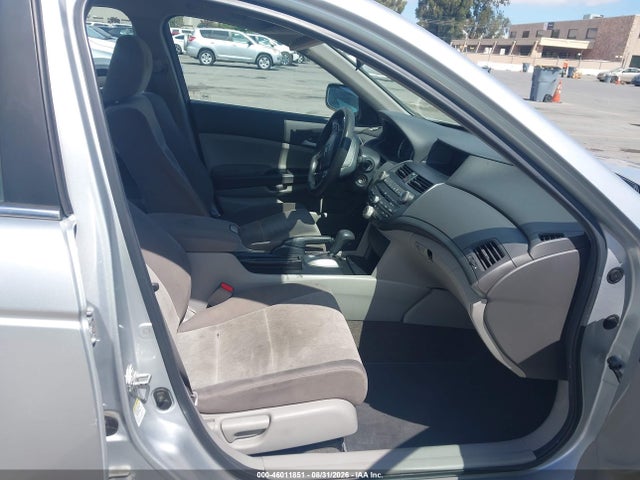 46011851 :رقم المزاد ، 1HGCP2F30AA003760 vin ، 2010 Honda Accord 2.4 Lx مزاد بيع