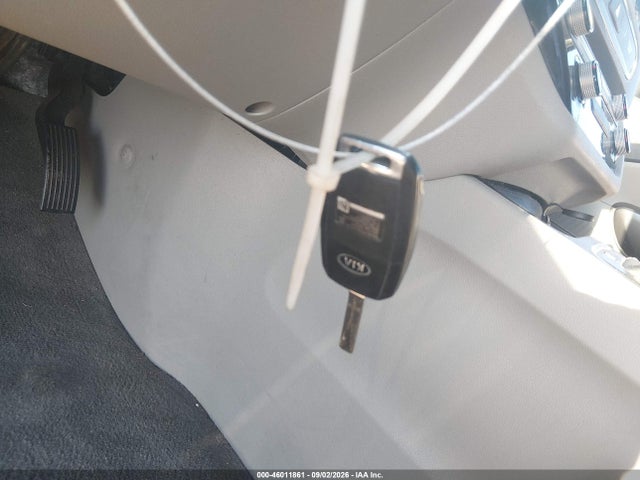 Продажа на аукционе авто 2015 Kia Sedona L, vin: KNDMA5C10F6026300, номер лота: 46011861