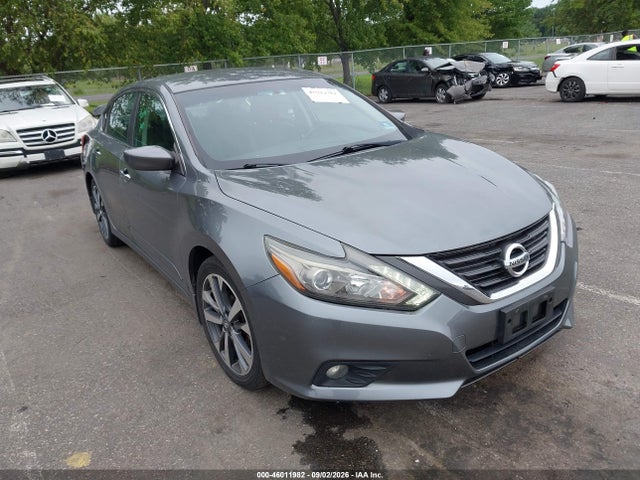 Auction sale of the 2016 Nissan Altima 3.5 Sr, vin: 1N4BL3AP4GC281411, lot number: 46011982
