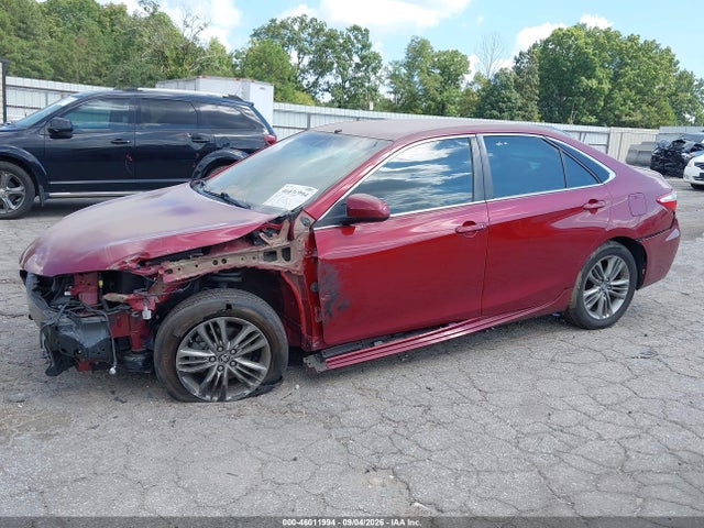 46011994 :رقم المزاد ، 4T1BF1FK9HU657868 vin ، 2017 Toyota Camry Se مزاد بيع