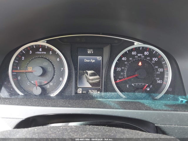 46011994 :رقم المزاد ، 4T1BF1FK9HU657868 vin ، 2017 Toyota Camry Se مزاد بيع