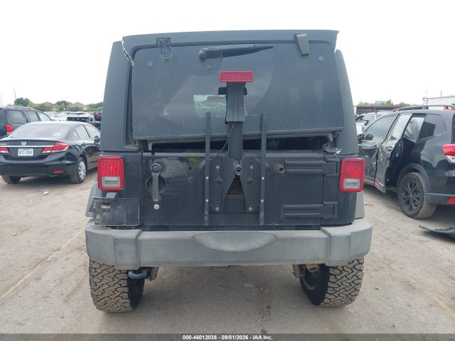 46012038 :رقم المزاد ، 1C4HJWDG7JL918547 vin ، 2018 Jeep Wrangler Jk Unlimited Sport S 4x4 مزاد بيع