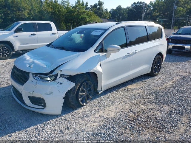 Продажа на аукционе авто 2021 Chrysler Pacifica Touring L, vin: 2C4RC1BG0MR607512, номер лота: 46012040
