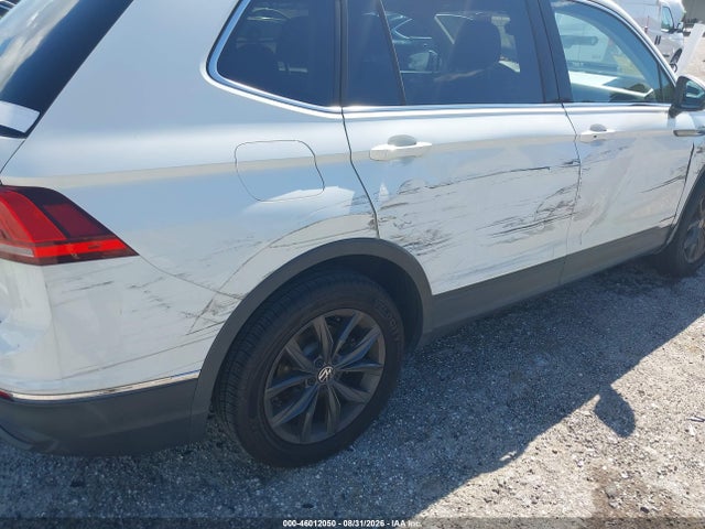 Aukcja sprzedaży 2022 Volkswagen Tiguan 2.0t Se, vin: 3VV3B7AX2NM008571, numer aukcji: 46012050