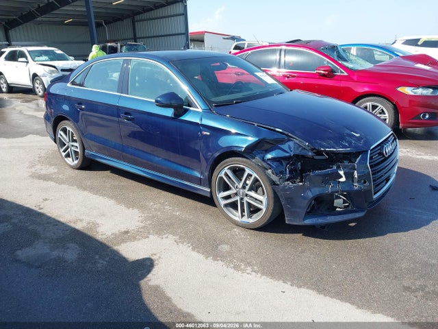46012063 :رقم المزاد ، WAUJEGFF6K1019771 vin ، 2019 Audi A3 45 Premium مزاد بيع