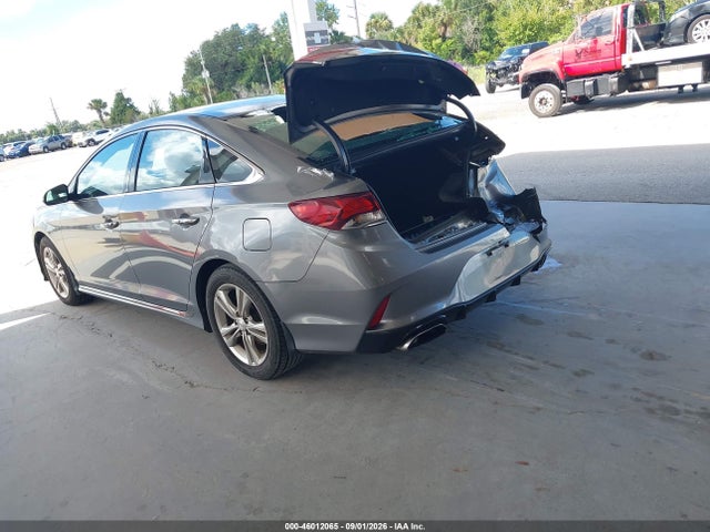 Продаж на аукціоні авто 2019 Hyundai Sonata Sport, vin: 5NPE34AF4KH752474, номер лоту: 46012065