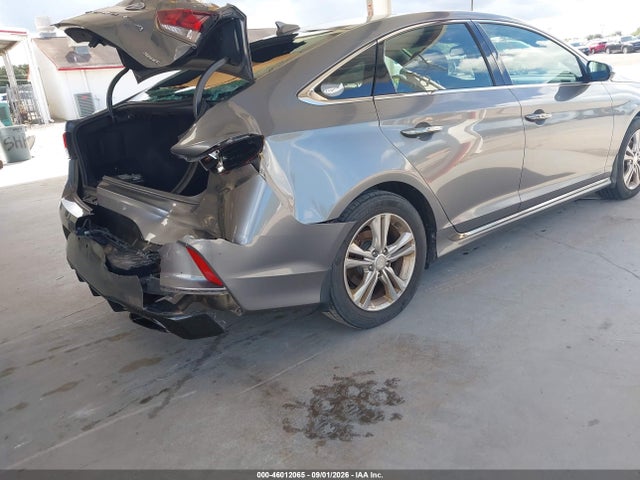 Продаж на аукціоні авто 2019 Hyundai Sonata Sport, vin: 5NPE34AF4KH752474, номер лоту: 46012065