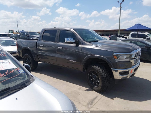 2019 Ram 1500 Laramie  4x4 5'7 Box მანქანა იყიდება აუქციონზე, vin: 1C6SRFJT5KN862881, აუქციონის ნომერი: 46012074