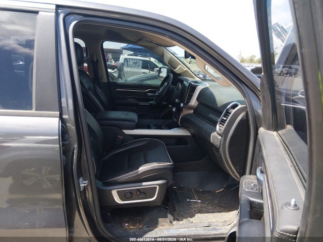 2019 Ram 1500 Laramie  4x4 5'7 Box მანქანა იყიდება აუქციონზე, vin: 1C6SRFJT5KN862881, აუქციონის ნომერი: 46012074