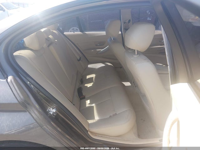 2012 Bmw 328i მანქანა იყიდება აუქციონზე, vin: WBA3A5C53CF341759, აუქციონის ნომერი: 46012095