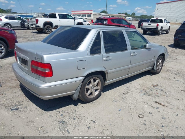 Продажа на аукционе авто 2000 Volvo S70 Se, vin: YV1LS61J1Y2662844, номер лота: 46012096