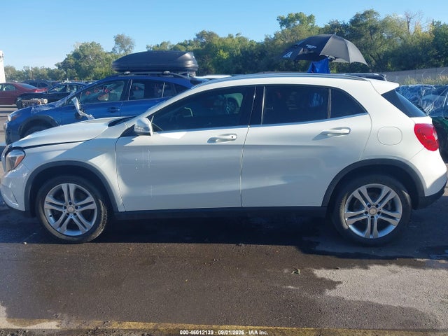 2015 Mercedes-benz Gla 250 4matic მანქანა იყიდება აუქციონზე, vin: WDCTG4GB3FJ029125, აუქციონის ნომერი: 46012139