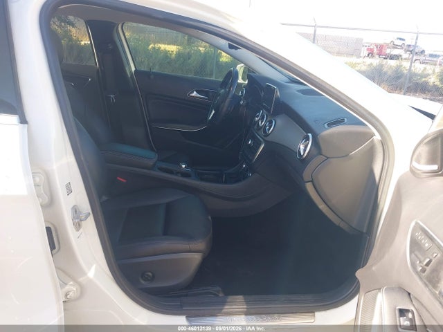 2015 Mercedes-benz Gla 250 4matic მანქანა იყიდება აუქციონზე, vin: WDCTG4GB3FJ029125, აუქციონის ნომერი: 46012139