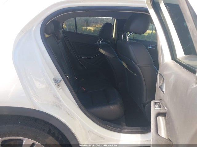 2015 Mercedes-benz Gla 250 4matic მანქანა იყიდება აუქციონზე, vin: WDCTG4GB3FJ029125, აუქციონის ნომერი: 46012139