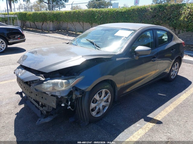 Aukcja sprzedaży 2015 Mazda Mazda3 I Sport, vin: 3MZBM1U7XFM129490, numer aukcji: 46012147