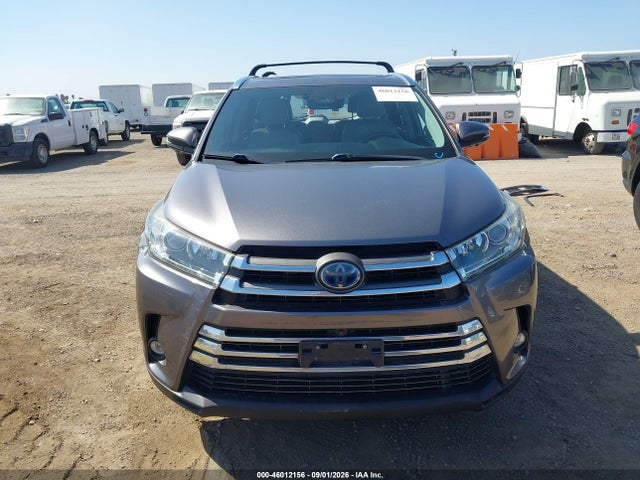 5TDDGRFH1KS063199 Toyota Highlander Hybrid Limited Platinum