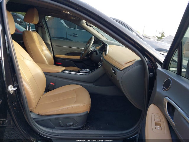 2020 Hyundai Sonata Limited მანქანა იყიდება აუქციონზე, vin: 5NPEH4J22LH025110, აუქციონის ნომერი: 46012163
