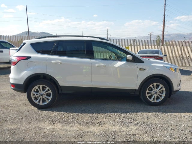 Ford ESCAPE SE 2018 1FMCU9GD7JUD08691 Image 13