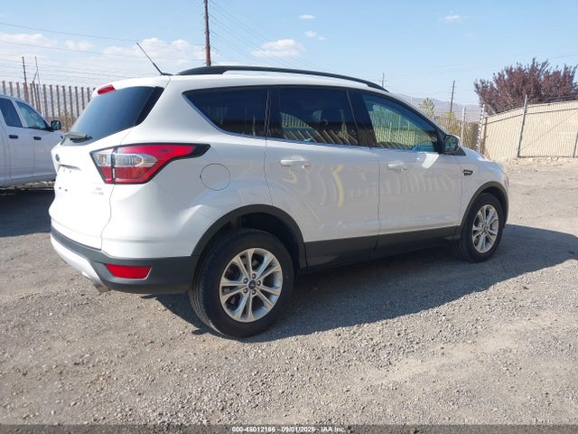 Ford ESCAPE SE 2018 1FMCU9GD7JUD08691 Image 4