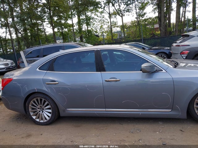2015 Hyundai Equus Signature მანქანა იყიდება აუქციონზე, vin: KMHGH4JH0FU097782, აუქციონის ნომერი: 46012168