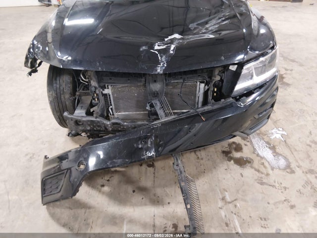46012172 :رقم المزاد ، 3VV2B7AX6JM049534 vin ، 2018 Volkswagen Tiguan 2.0t Se/2.0t Sel مزاد بيع