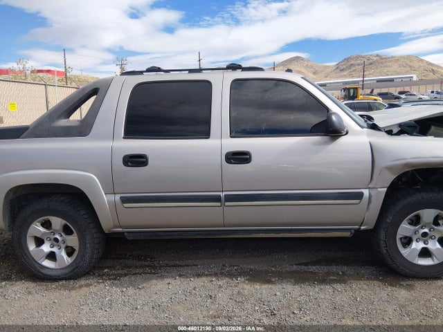 Продажа на аукционе авто 2005 Chevrolet Avalanche 1500 Ls, vin: 3GNEC12Z45G255842, номер лота: 46012190