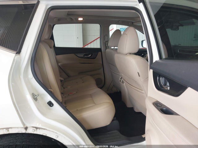 46012211 :رقم المزاد ، 5N1AT2MV7GC865369 vin ، 2016 Nissan Rogue Sl مزاد بيع