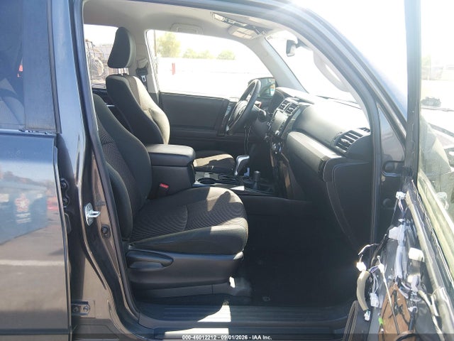 Продажа на аукционе авто 2021 Toyota 4runner Trd Off Road, vin: JTEPU5JR6M5929157, номер лота: 46012212