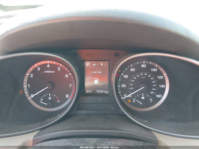 2017 Hyundai Santa Fe Sport 2.4l მანქანა იყიდება აუქციონზე, vin: 5NMZUDLB9HH006696, აუქციონის ნომერი: 46012227