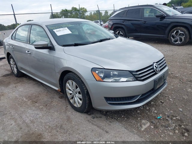 46012231 :رقم المزاد ، 1VWAH7A35DC077303 vin ، 2013 Volkswagen Passat 2.5l S مزاد بيع