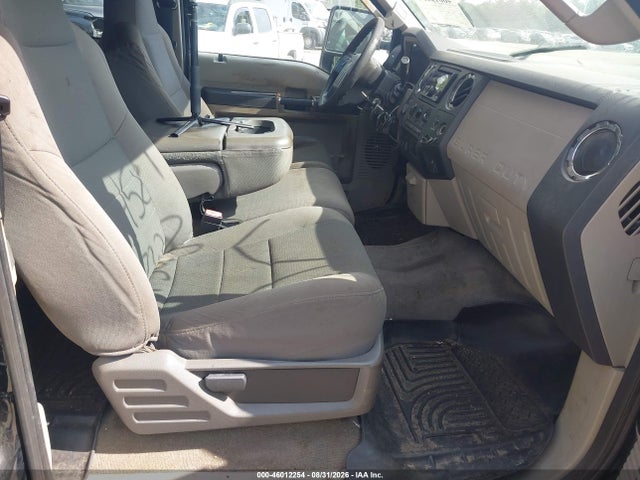 46012254 :رقم المزاد ، 1FTSX2B52AEB34649 vin ، 2010 Ford Super Duty F-250 Srw Lariat/xl/xlt مزاد بيع