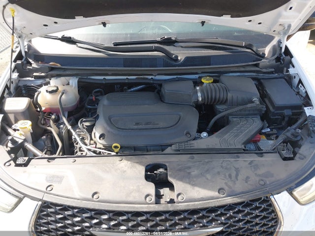 Chrysler Pacifica Touring L 2024 2C4RC1BG7RR168011 Image 10