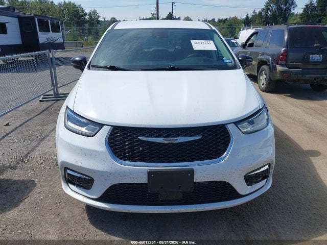 Chrysler Pacifica Touring L 2024 2C4RC1BG7RR168011 Image 12