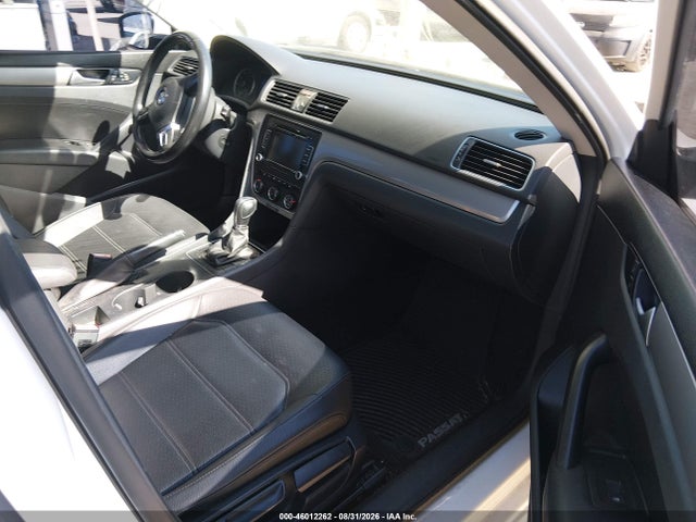 Продаж на аукціоні авто 2015 Volkswagen Passat 1.8t Limited Edition, vin: 1VWAT7A33FC103351, номер лоту: 46012262
