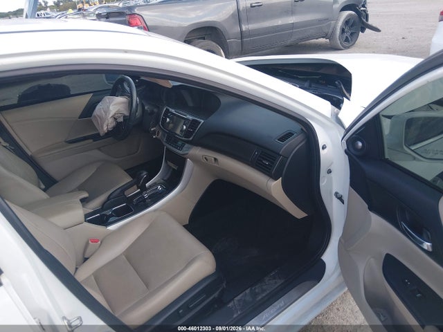 Продаж на аукціоні авто 2015 Honda Accord Ex-l, vin: 1HGCR2F81FA007264, номер лоту: 46012303