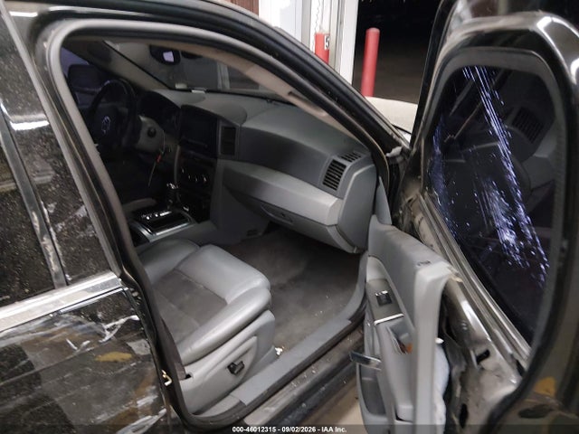 46012315 :رقم المزاد ، 1J8HR78357C512936 vin ، 2007 Jeep Grand Cherokee Srt8 مزاد بيع