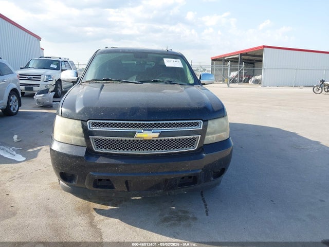 Продажа на аукционе авто 2010 Chevrolet Suburban 1500 Ls, vin: 1GNUCHE0XAR240211, номер лота: 46012401