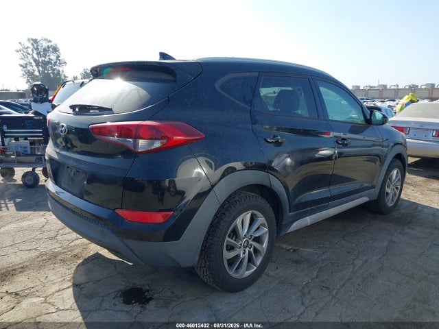 KM8J33A44JU684863 Hyundai TUCSON SEL