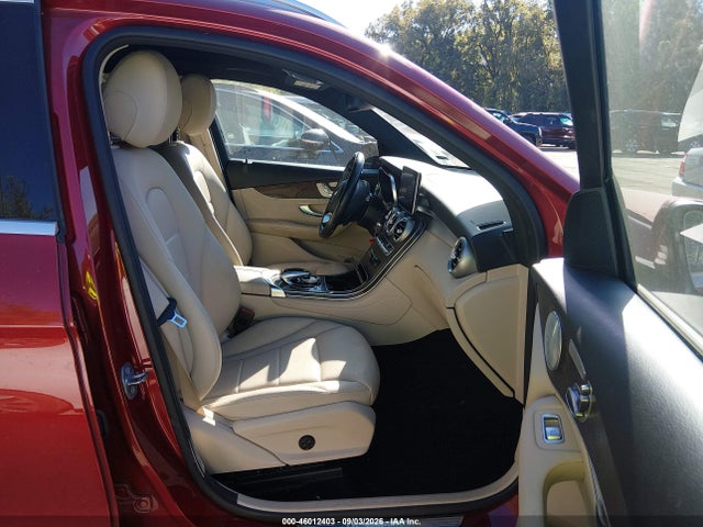 2018 Mercedes-benz Glc 300 4matic მანქანა იყიდება აუქციონზე, vin: WDC0G4KBXJV089284, აუქციონის ნომერი: 46012403