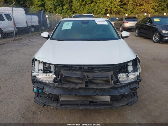 Продажа на аукционе авто 2024 Honda Civic Ex, vin: 2HGFE1F70RH332519, номер лота: 46012404