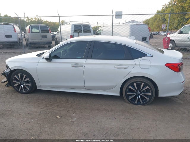 Продажа на аукционе авто 2024 Honda Civic Ex, vin: 2HGFE1F70RH332519, номер лота: 46012404
