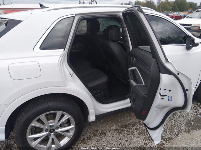 Aukcja sprzedaży 2023 Audi Q3 Premium Plus 45 Tfsi S Line Quattro Tiptronic, vin: WA1EECF33P1023605, numer aukcji: 46012409
