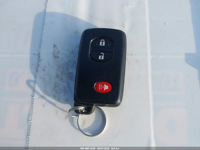 2014 Toyota Prius Two მანქანა იყიდება აუქციონზე, vin: JTDKN3DU4E1768249, აუქციონის ნომერი: 46012436