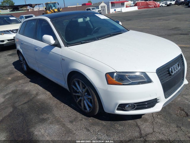 46012503 :رقم المزاد ، WAUKEAFM7BA033503 vin ، 2011 Audi A3 2.0t Premium مزاد بيع