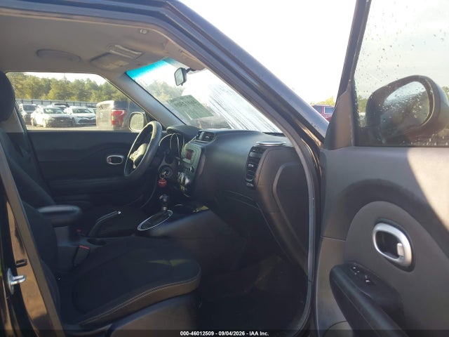46012509 :رقم المزاد ، KNDJN2A22E7040029 vin ، 2014 Kia Soul مزاد بيع