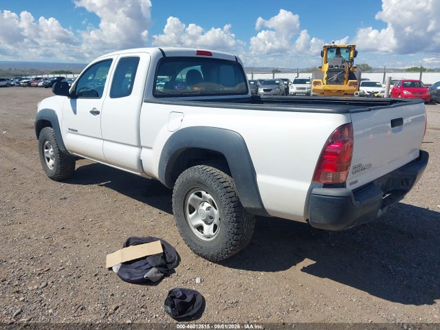 2014 Toyota Tacoma მანქანა იყიდება აუქციონზე, vin: 5TFUX4EN5EX028951, აუქციონის ნომერი: 46012515