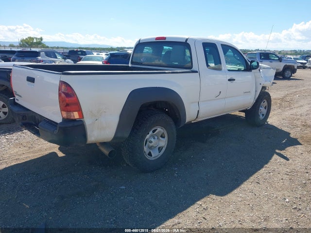 2014 Toyota Tacoma მანქანა იყიდება აუქციონზე, vin: 5TFUX4EN5EX028951, აუქციონის ნომერი: 46012515