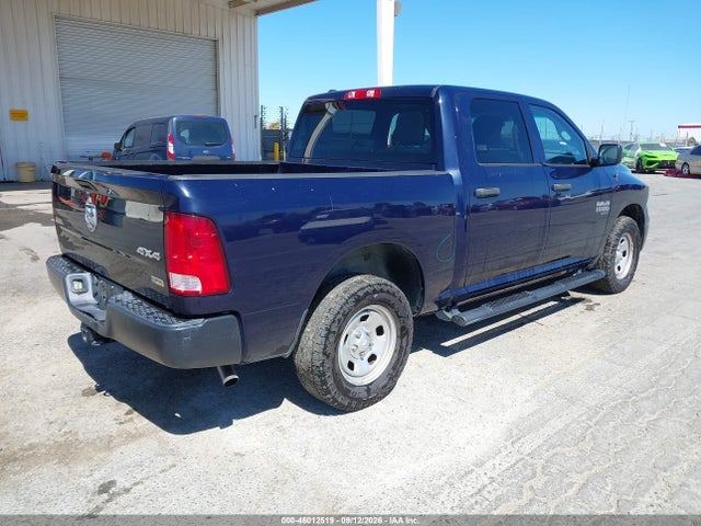 1C6RR7KG0KS548479 RAM 1500 Classic Tradesman 4x4 5&#039;7 Box