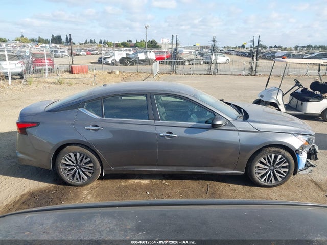 1N4BL4DV0SN367831 Nissan Altima Sv Fwd