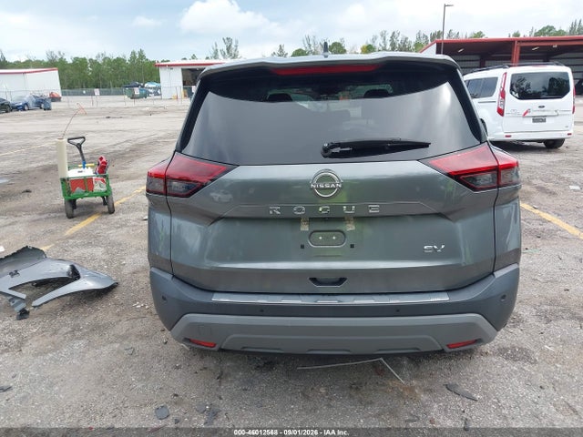 46012568 :رقم المزاد ، 5N1BT3BA8PC855069 vin ، 2023 Nissan Rogue Sv Fwd مزاد بيع